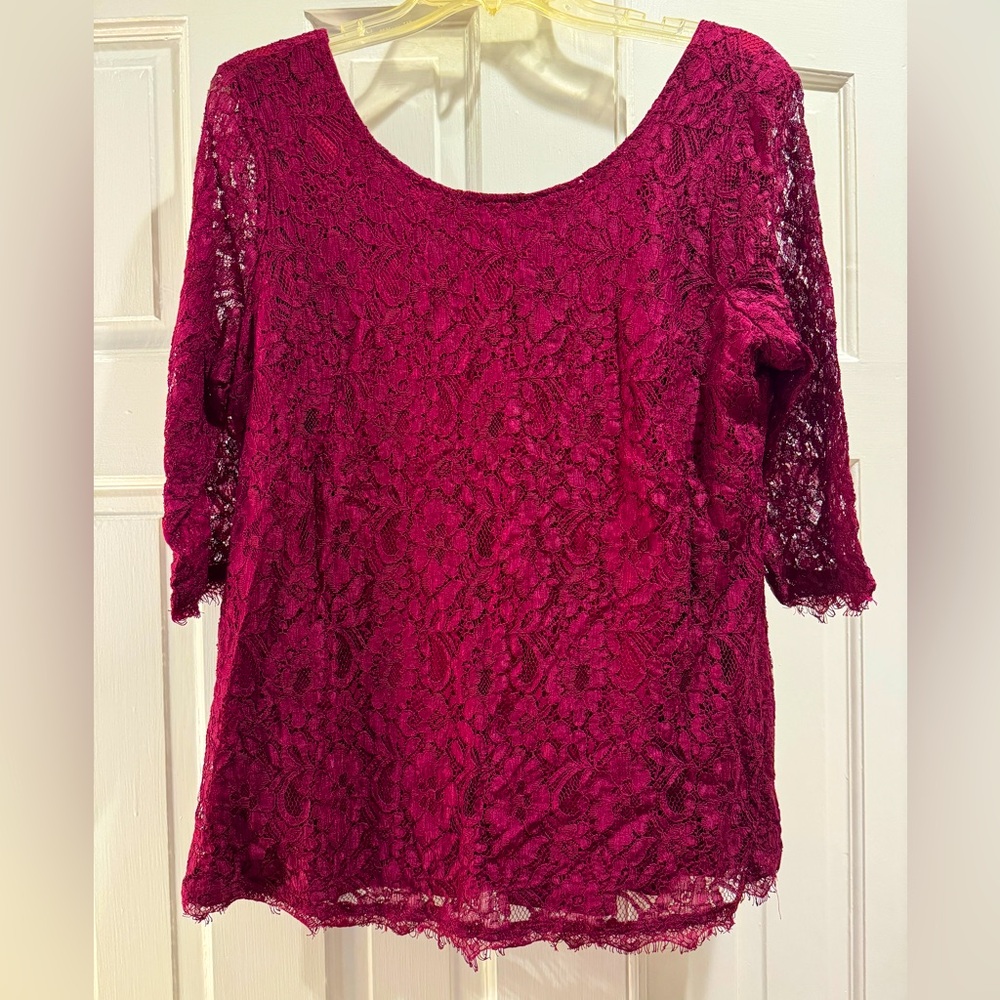 Maroon Motherhood Maternity lace 3/4 sleeve top